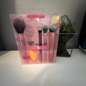 Real techniques “the best” brush set!